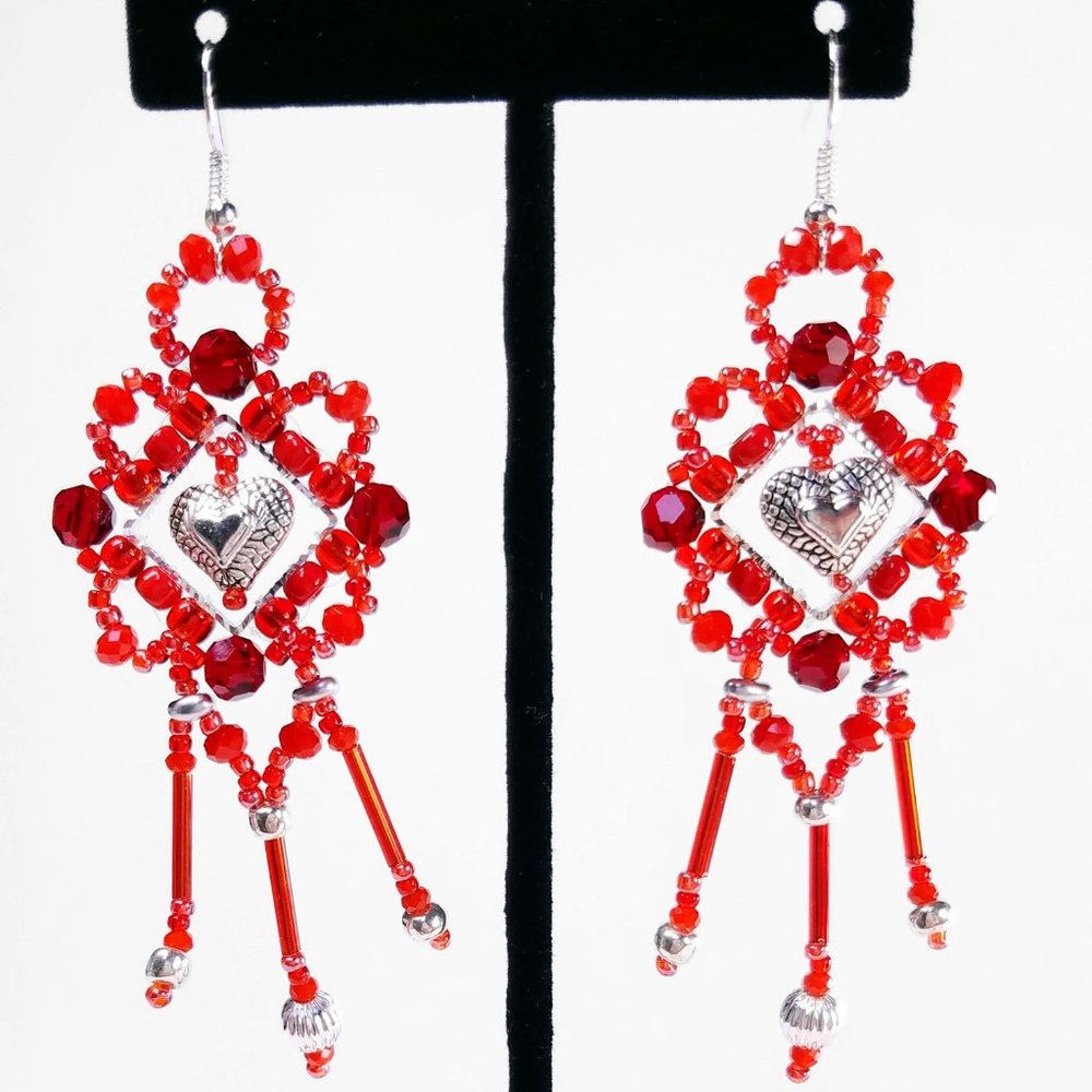 Victorian Vogue Beaded Embroidery Dangling Heart Earrings